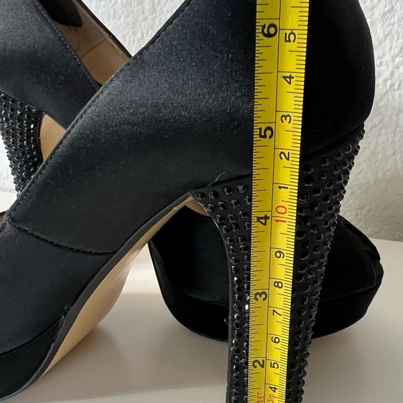 8.5 Michael Kors Satin Rhinestone Studded Heel Woman's Peep Toe Black Shoe Pumps - Picture 5 of 12